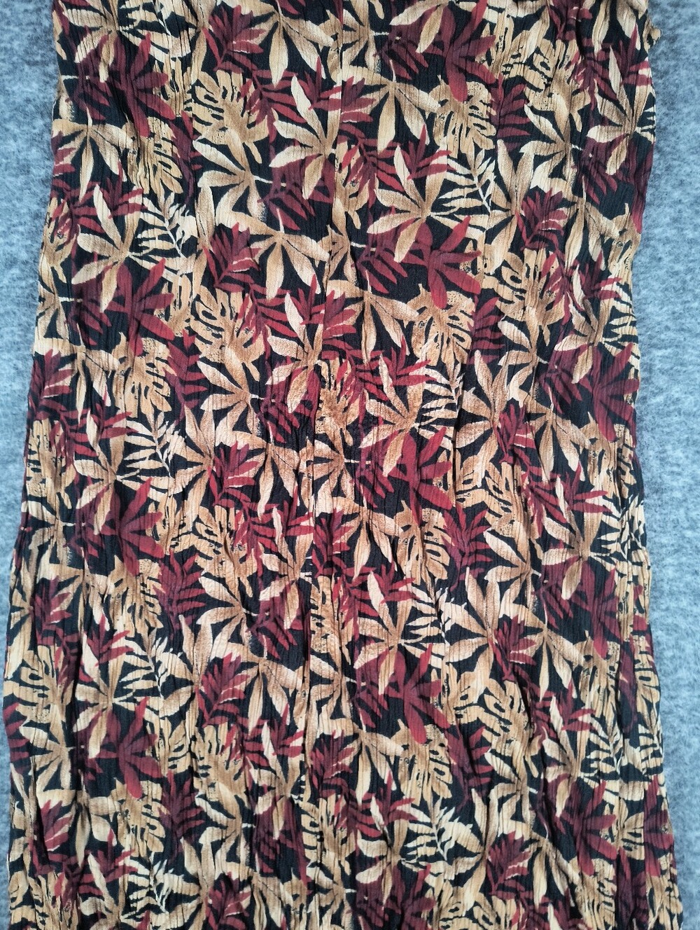 🔥Bundle 2 For $7🔥 Vintage white stag crinkle rayon midi dress, women's medium - Picture 11 of 13